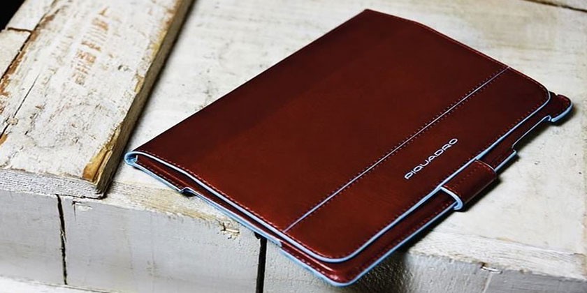 Чехлы Piquadro для iPad
