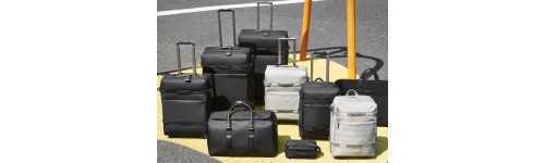 Дорожні сумки / Валізи Знижки 30 - 50%