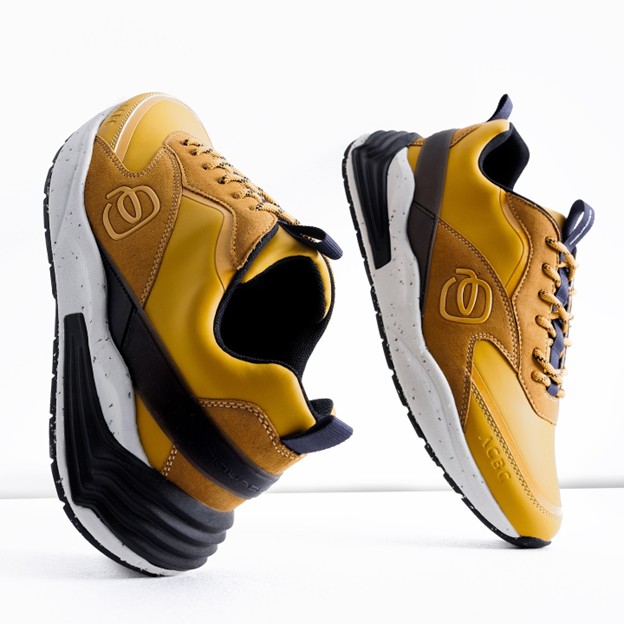 кроссовки от итальянского бренда Piquadro