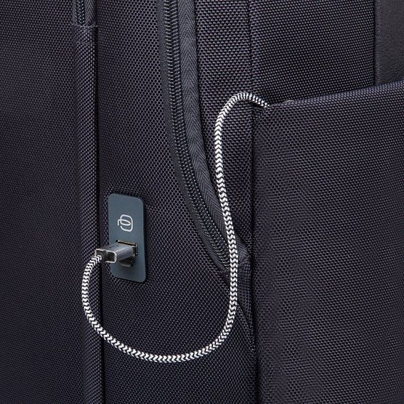 Путешествуйте вместе с Piquadro